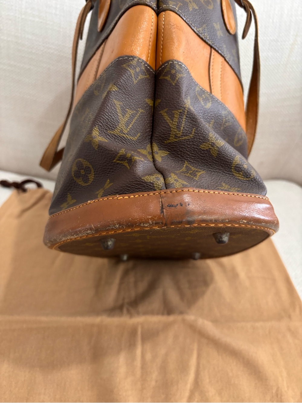Authentic Louis Vuitton Bucket GM 1970s monogram vintage bag - Picture 7 of 14